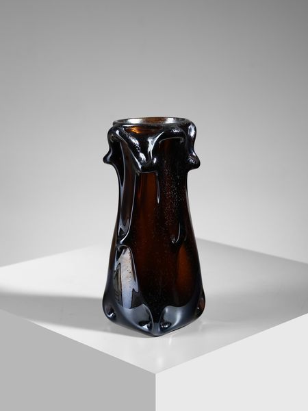 MANIFATTURA MURANESE : Vaso informale con estroflessioni .  - Asta Asta 503 | DESIGN E ARTI DECORATIVE DEL NOVECENTO Virtuale - Associazione Nazionale - Case d'Asta italiane