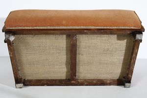 MANIFATTURA ITALIANA : Divano a due posti e coppia di poltrone.  - Asta Asta 503 | DESIGN E ARTI DECORATIVE DEL NOVECENTO Virtuale - Associazione Nazionale - Case d'Asta italiane