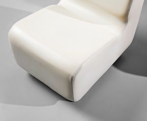 MANIFATTURA ITALIANA : Quattro poltroncine.  - Asta Asta 503 | DESIGN E ARTI DECORATIVE DEL NOVECENTO Virtuale - Associazione Nazionale - Case d'Asta italiane