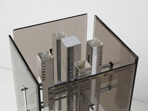 MANIFATTURA ITALIANA : Lampada da tavolo.  - Asta Asta 503 | DESIGN E ARTI DECORATIVE DEL NOVECENTO Virtuale - Associazione Nazionale - Case d'Asta italiane