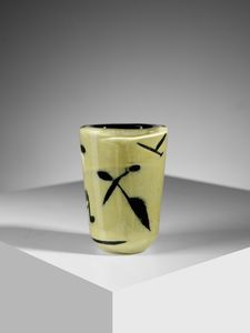 MANIFATTURA NORDICA : Piccolo vaso trococonico a sezione schiacciata.  - Asta Asta 503 | DESIGN E ARTI DECORATIVE DEL NOVECENTO Virtuale - Associazione Nazionale - Case d'Asta italiane