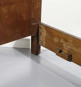 Gaetano Borsani : Letto matrimoniale per Atelier di Varedo Mobili d'Arte, Varedo.  - Asta Asta 503 | DESIGN E ARTI DECORATIVE DEL NOVECENTO Virtuale - Associazione Nazionale - Case d'Asta italiane