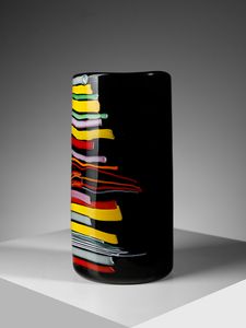 MANIFATTURA MURANESE : Vaso cilindrico.  - Asta Asta 503 | DESIGN E ARTI DECORATIVE DEL NOVECENTO Virtuale - Associazione Nazionale - Case d'Asta italiane