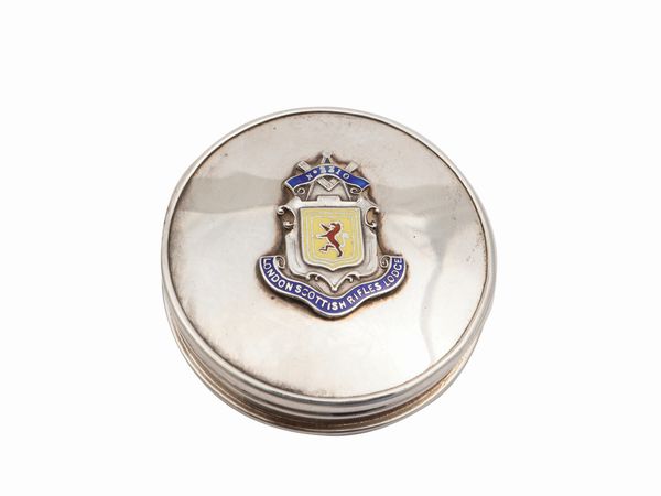 Ninnoli in argento  - Asta Due case fiorentine - Associazione Nazionale - Case d'Asta italiane