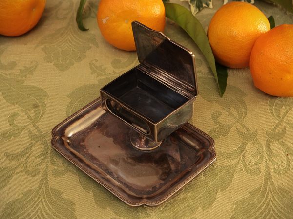 Curiosità da scrivania  - Asta Due case fiorentine - Associazione Nazionale - Case d'Asta italiane