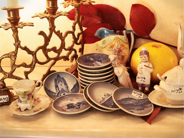 Piccoli giocattoli in porcellana  - Asta Due case fiorentine - Associazione Nazionale - Case d'Asta italiane