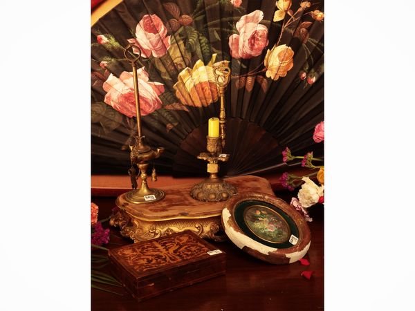 Lotto di curiosit� d'epoca  - Asta Due case fiorentine - Associazione Nazionale - Case d'Asta italiane