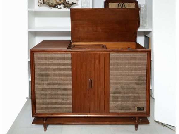 Mobile radio Zenith  - Asta Due case fiorentine - Associazione Nazionale - Case d'Asta italiane