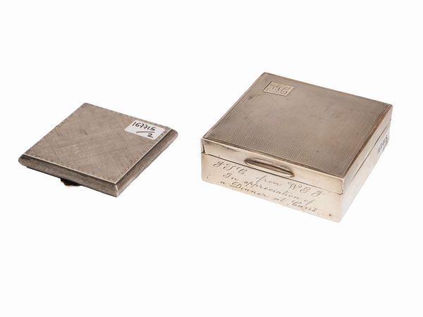 Due accessori in argento d'epoca  - Asta Due case fiorentine - Associazione Nazionale - Case d'Asta italiane