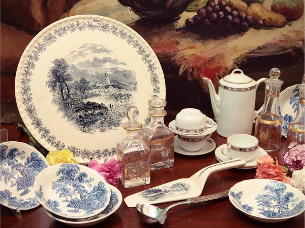 Lotto di accessori per servire dessert  - Asta Due case fiorentine - Associazione Nazionale - Case d'Asta italiane