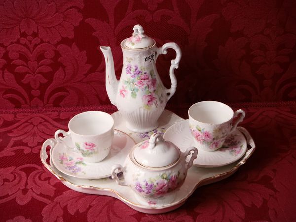 T�te-�-t�te in porcellana, Ginori  - Asta Due case fiorentine - Associazione Nazionale - Case d'Asta italiane