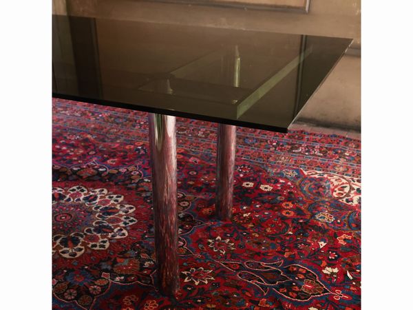 Tavolo da pranzo in acciaio cromato e vetro fum�  - Asta Due case fiorentine - Associazione Nazionale - Case d'Asta italiane