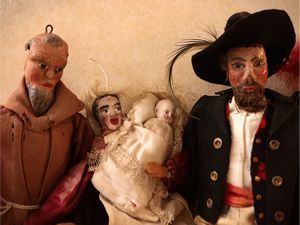 Gruppo di nove marionette in legno dipinto  - Asta Due case fiorentine - Associazione Nazionale - Case d'Asta italiane