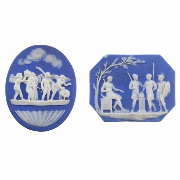 Due placche vintage in ceramica wedgwood  - Asta Gioielli Orologi Bijoux Vintage Web Only - Associazione Nazionale - Case d'Asta italiane