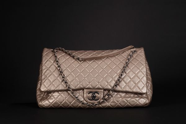CHANEL : Borsa  - Asta Luxury Fashion - Associazione Nazionale - Case d'Asta italiane