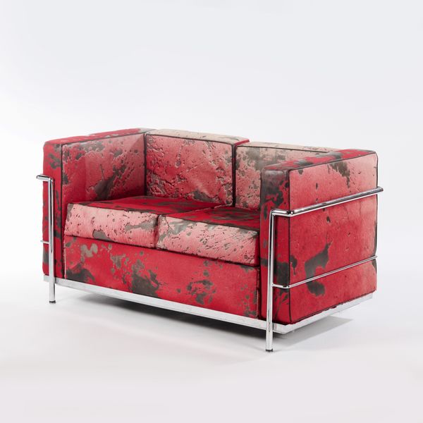 Charles-Edouard Jeanneret Le Corbusier<br>Pierre Jeanneret<br>Charlotte Perriand : Divano “LC3”  - Asta LA CASA DELL'ARCHITETTO Asta di Design - Associazione Nazionale - Case d'Asta italiane