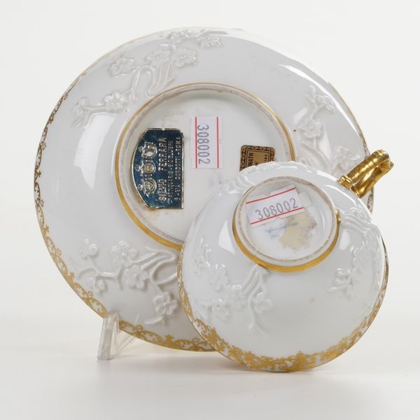 Tazza con piatto <BR>Meissen, 1740 circa  - Asta Maioliche e Porcellane - Associazione Nazionale - Case d'Asta italiane