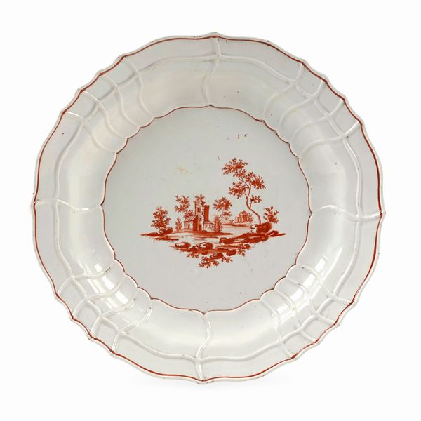 Grande piatto<BR>Belgio, Manifattura di Tournai, seconda met� del XVIII secolo<BR>  - Asta Maioliche e Porcellane - Associazione Nazionale - Case d'Asta italiane