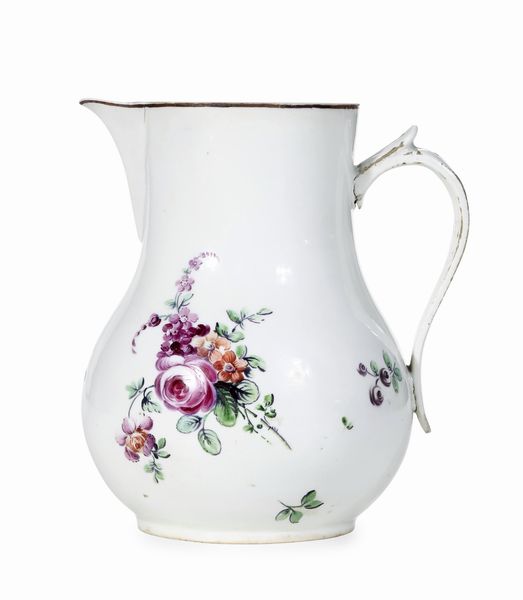 Piccola caffettiera<BR>Torino, Manifattura di Vinovo, periodo Hannong, 1776-1779<BR>  - Asta Maioliche e Porcellane - Associazione Nazionale - Case d'Asta italiane