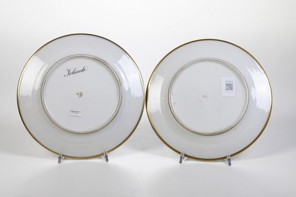 Coppia di piatti dalla serie �Vues pittoresques de l�Europe�<BR>Probabilmente Francia, nello stile di S�vres, seconda met� del XIX secolo  - Asta Maioliche e Porcellane - Associazione Nazionale - Case d'Asta italiane