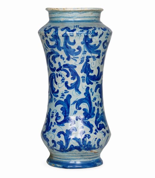 Albarello<BR>Sicilia, Caltagirone, prima metà del XVIII secolo<BR>  - Asta Maioliche e Porcellane - Associazione Nazionale - Case d'Asta italiane