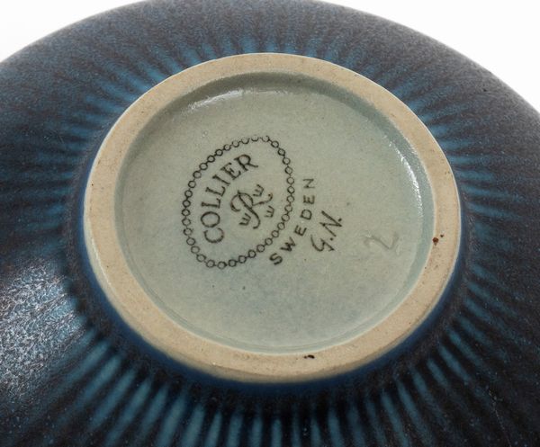 Gunnar Nylund per Rörstrand : Vaso in GrÃ©s  - Asta  Arredi Antichi, Oggetti d'Arte, Curiosities con una selezione di tappeti - Associazione Nazionale - Case d'Asta italiane