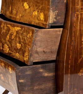 ComÃ² olandese intarsiato  - Asta  Arredi Antichi, Oggetti d'Arte, Curiosities con una selezione di tappeti - Associazione Nazionale - Case d'Asta italiane