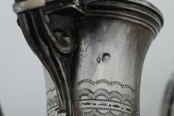 Caffettiera. Francia XX secolo  - Asta Argenti e Icone - Associazione Nazionale - Case d'Asta italiane