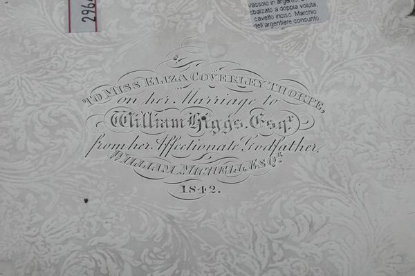 Salver. Londra 1841. Marchio dell'argentiere consunto  - Asta Argenti e Icone - Associazione Nazionale - Case d'Asta italiane