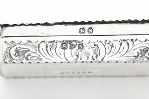 Tabacchiera e piccola lattiera in argento. Inghilterra XX secolo  - Asta Argenti e Icone - Associazione Nazionale - Case d'Asta italiane