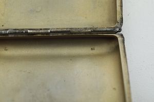 Tre tabacchiere. Francia XX secolo  - Asta Argenti e Icone - Associazione Nazionale - Case d'Asta italiane