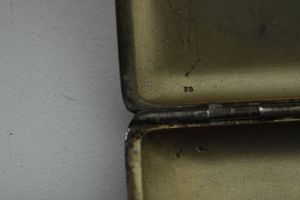 Tre tabacchiere. Francia XX secolo  - Asta Argenti e Icone - Associazione Nazionale - Case d'Asta italiane