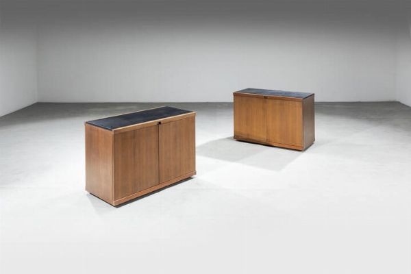VICO MAGISTRETTI : Coppia di credenze mod. MB55  - Asta Design - Associazione Nazionale - Case d'Asta italiane