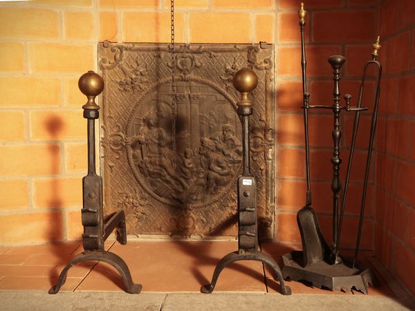 Set per camino in ferro battuto  - Asta Dimore fiorentine - Associazione Nazionale - Case d'Asta italiane