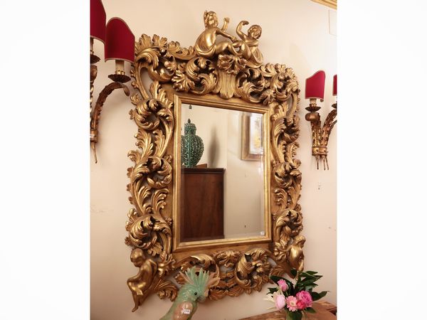 Specchiera con cornice in legno intagliato e dorato  - Asta Dimore fiorentine - Associazione Nazionale - Case d'Asta italiane