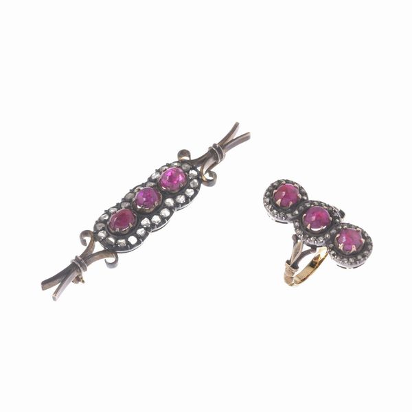 DEMI PARURE CON RUBINI E DIAMANTI  - Asta Gioielli  - Associazione Nazionale - Case d'Asta italiane