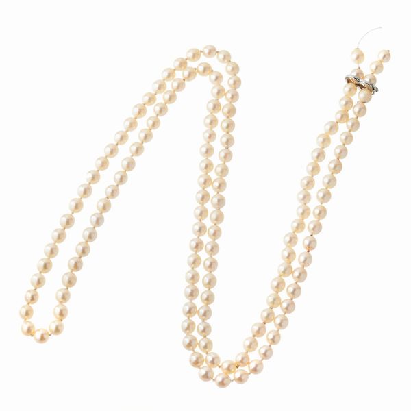 LUNGA COLLANA DI PERLE  - Asta Gioielli  - Associazione Nazionale - Case d'Asta italiane