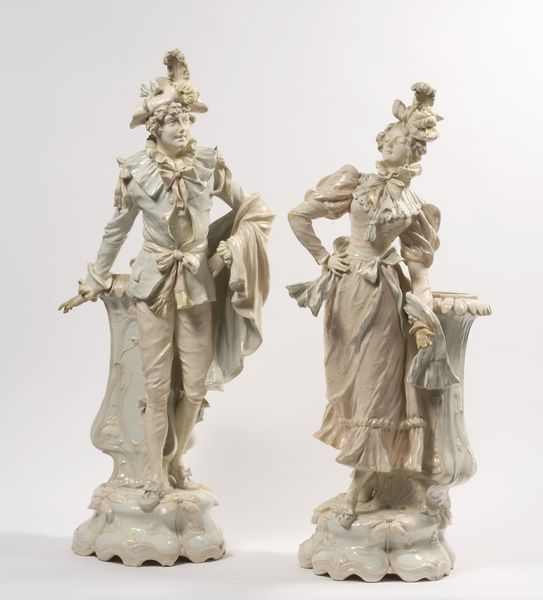 Due grandi vasi in ceramica  - Asta L'Arte della Tavola - Associazione Nazionale - Case d'Asta italiane