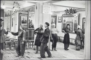 Henri Cartier-Bresson - Canteen for workers constructing the Hotel Metropole, Moscow