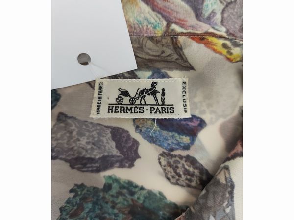 Hermès - Camicia Mineraux in seta by Hugo Grygkar  - Asta Vintagemania - Associazione Nazionale - Case d'Asta italiane