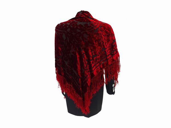 Foulard in seta devoré bordeaux su fondo nero  - Asta Vintagemania - Associazione Nazionale - Case d'Asta italiane