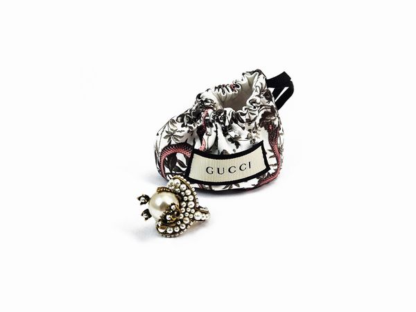 Gucci - Anello in ottone by Alessandro Michele  - Asta Vintagemania - Associazione Nazionale - Case d'Asta italiane