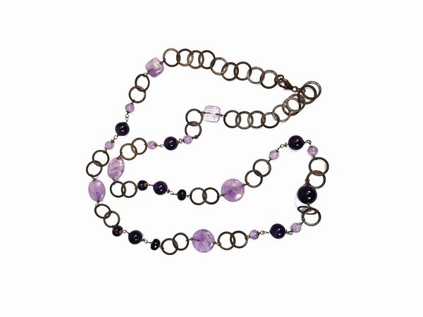 Collana in argento brunito con ametiste  - Asta Vintagemania - Associazione Nazionale - Case d'Asta italiane