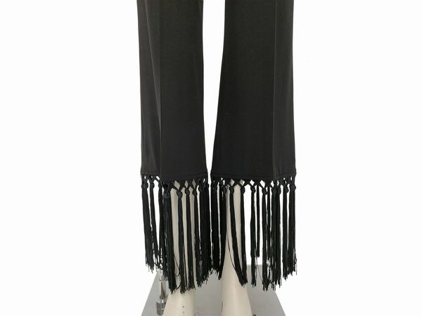 Escada - Completo pantaloni e top nero con frange  - Asta Vintagemania - Associazione Nazionale - Case d'Asta italiane