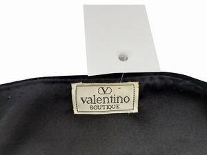 Valentino - Abito nero in velluto e seta  - Asta Vintagemania - Associazione Nazionale - Case d'Asta italiane