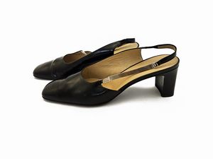 Gucci - Decollet� in vitello spazzolato nero  - Asta Vintagemania - Associazione Nazionale - Case d'Asta italiane