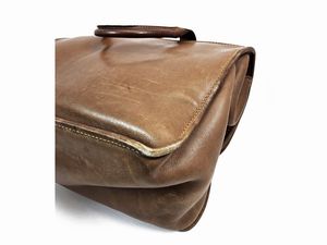 Gherardini - Borsa a spalla in pelle color cuoio  - Asta Vintagemania - Associazione Nazionale - Case d'Asta italiane