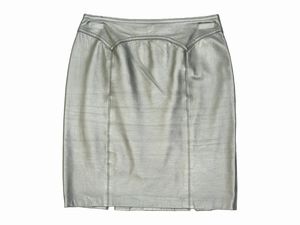 Escada - Tailleur in pelle color argento  - Asta Vintagemania - Associazione Nazionale - Case d'Asta italiane