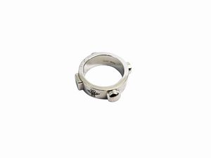 Gucci - Anello in argento 925  - Asta Vintagemania - Associazione Nazionale - Case d'Asta italiane