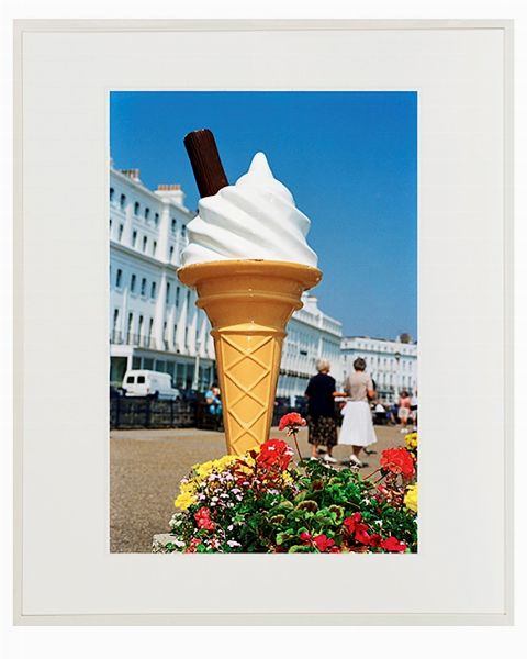Martin Parr : Think of England  - Asta Photographs from important european collections - Associazione Nazionale - Case d'Asta italiane